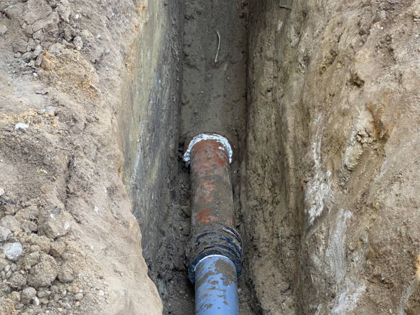 Best 24/7 water damage repair  in Burnham, PA